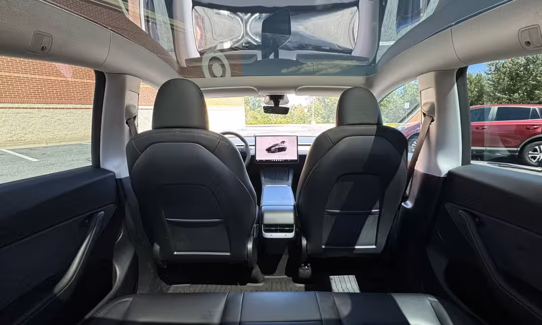2023 Tesla Model Y Long Range AWD in Solid Black, Panoramic Roof